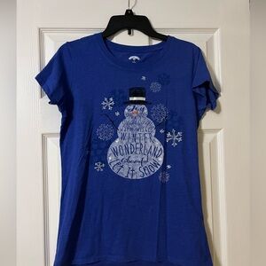 Juniors winter T-shirt.